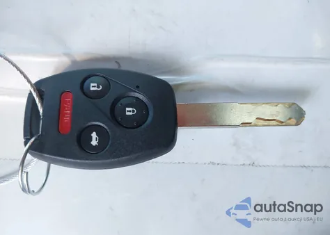 2006 Honda Accord 3.0 Ex z USA, uszkodzony, nr VIN 1HGCM82756A003913